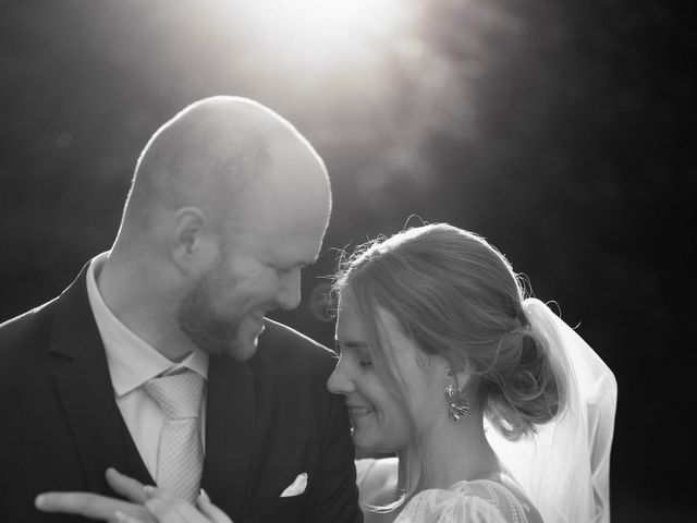 Le mariage de Etienne et Lucie à Sixt-sur-Aff, Ille et Vilaine 61