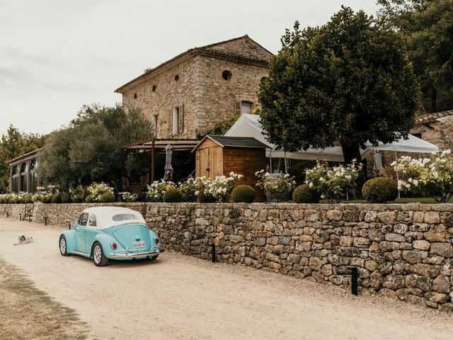 Le mariage de Elodie et Raphaël à Entrecasteaux, Var 31