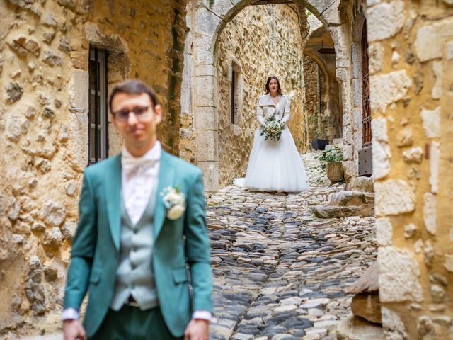 Le mariage de Adrien et Lucie à Larnas, Ardèche 3