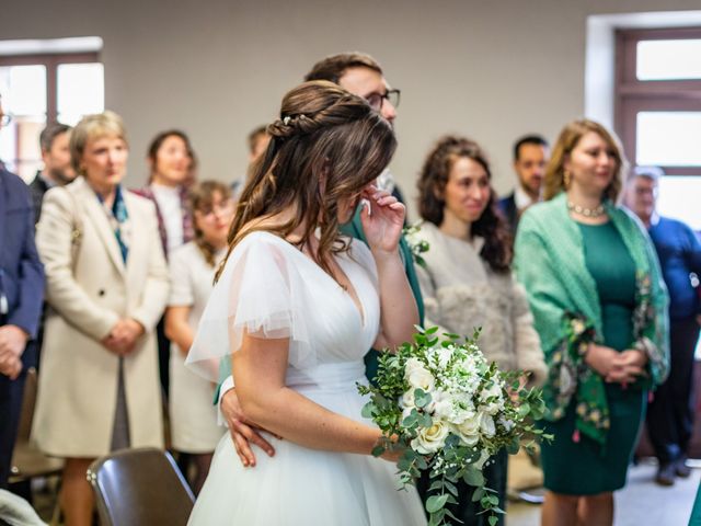 Le mariage de Adrien et Lucie à Larnas, Ardèche 9