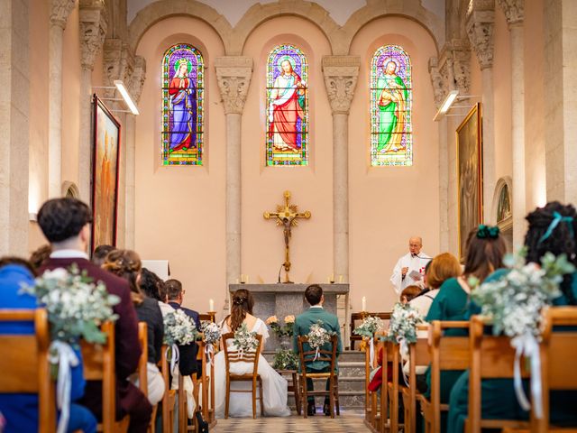 Le mariage de Adrien et Lucie à Larnas, Ardèche 18