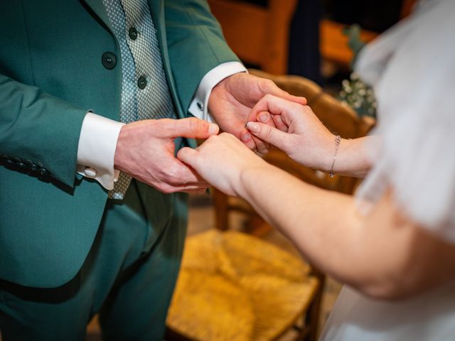 Le mariage de Adrien et Lucie à Larnas, Ardèche 19