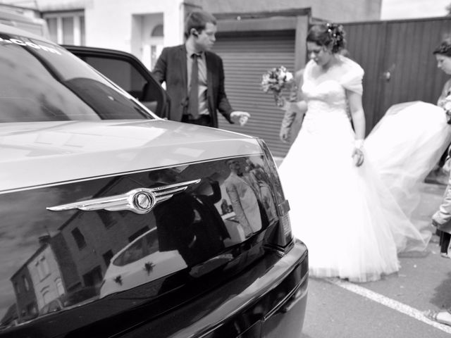 Le mariage de Adrien et Farah à Douai, Nord 18