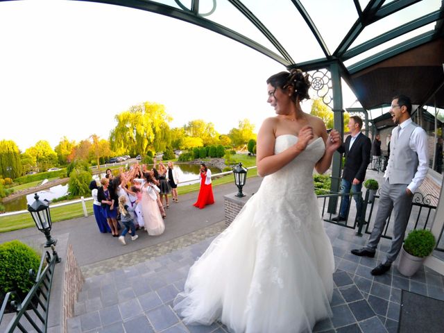 Le mariage de Adrien et Farah à Douai, Nord 44