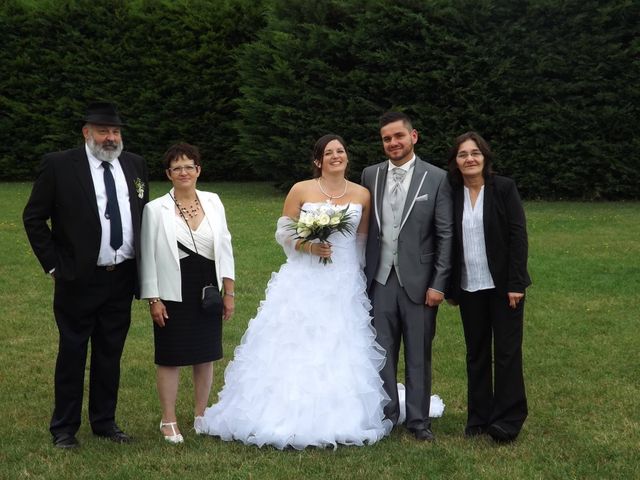 Le mariage de Valentin et Laura  à Saint-Lyé-la-Forêt, Loiret 16