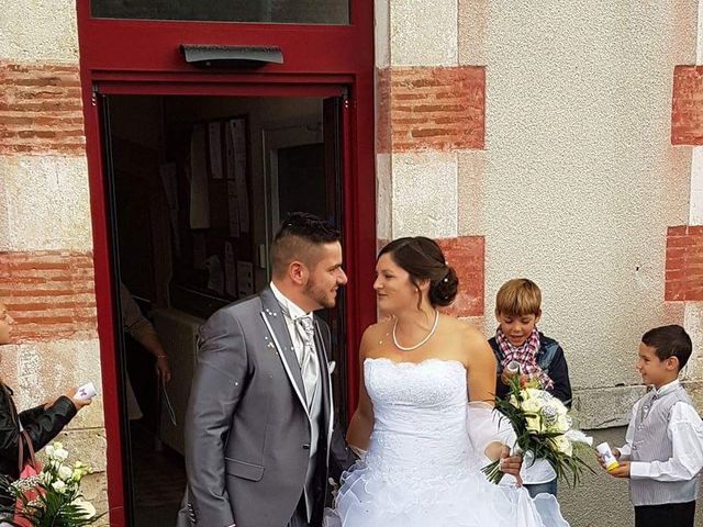 Le mariage de Valentin et Laura  à Saint-Lyé-la-Forêt, Loiret 11