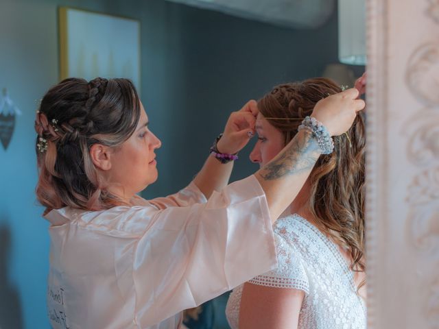 Le mariage de Laurent et Aurélie à Saint-Marcel-Bel-Accueil, Isère 5