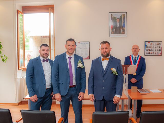 Le mariage de Laurent et Aurélie à Saint-Marcel-Bel-Accueil, Isère 26