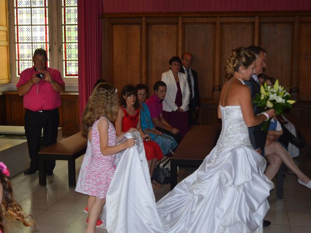 Le mariage de Stéphanie et Julien à Nevers, Nièvre 2