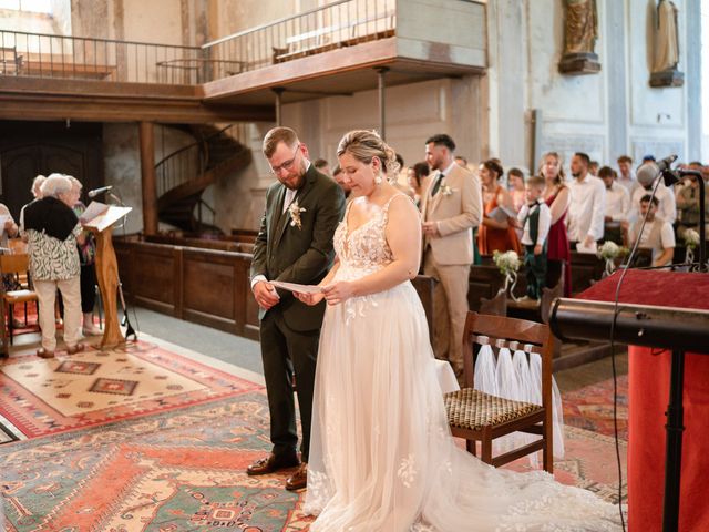 Le mariage de Alexandre et Océane à Le Bourgneuf-la-Forêt, Mayenne 32