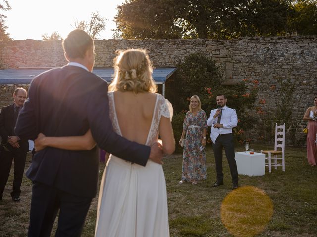 Le mariage de Romain et Victoire à Pluneret, Morbihan 13