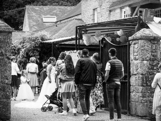 Le mariage de Freddy et Aurélie à Le Folgoët, Finistère 5