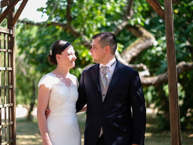 Le mariage de Louis-Nicolas et Mégane à Saint-Jean-Poutge, Gers 8