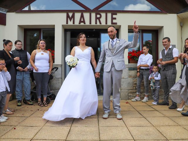 Le mariage de Jérémy et Cécile à Plouzévédé, Finistère 22