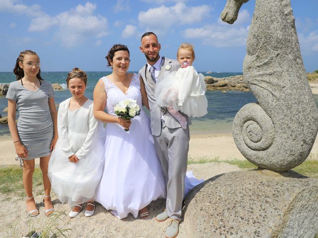 Le mariage de Jérémy et Cécile à Plouzévédé, Finistère 1