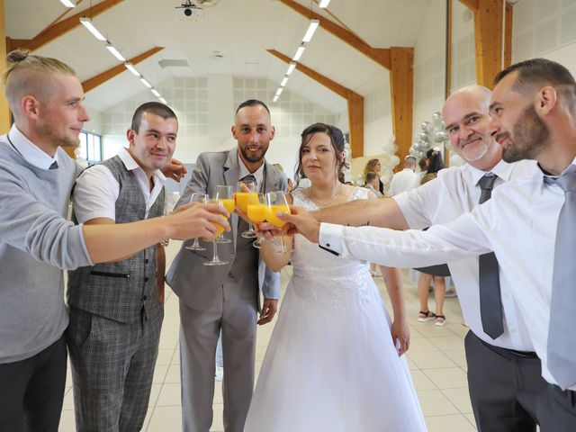 Le mariage de Jérémy et Cécile à Plouzévédé, Finistère 47