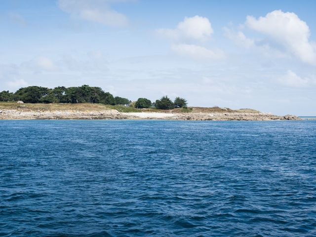 Le mariage de Yann et Virginie à Île de Batz, Finistère 2