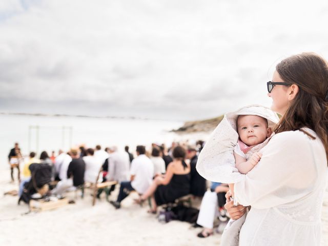 Le mariage de Yann et Virginie à Île de Batz, Finistère 11