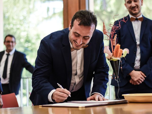 Le mariage de Anthony et Anaïs à Saint-Cassin, Savoie 12