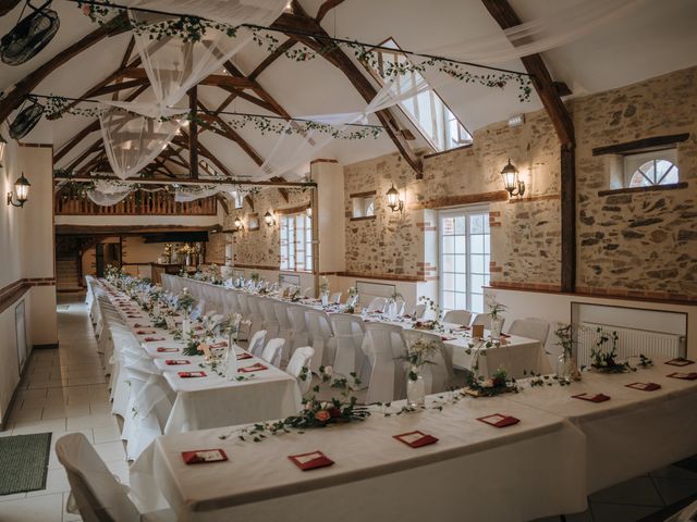 Le mariage de Pierre Antoine et Agathe à Le Lion-d&apos;Angers, Maine et Loire 1