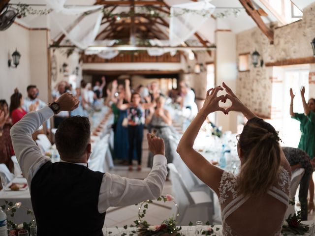 Le mariage de Pierre Antoine et Agathe à Le Lion-d&apos;Angers, Maine et Loire 15