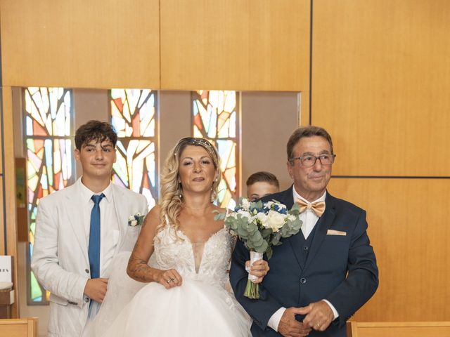 Le mariage de Anthony et Emilie à Vitrolles, Bouches-du-Rhône 14