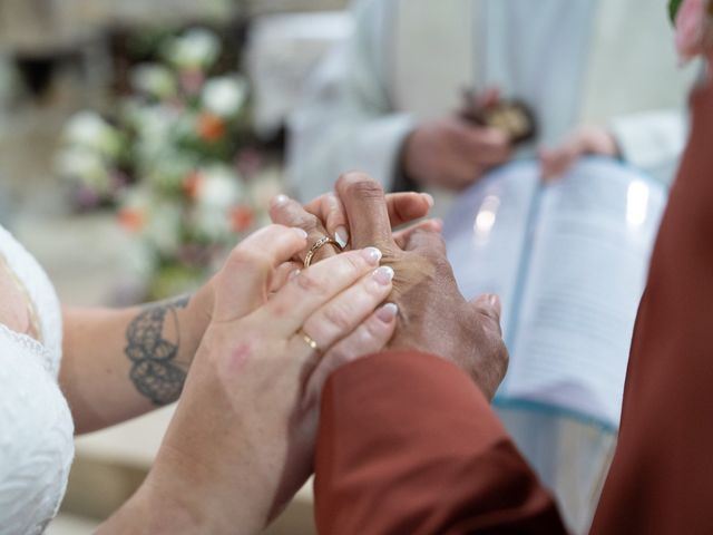 Le mariage de Romain et Lucile à Erdeven, Morbihan 24