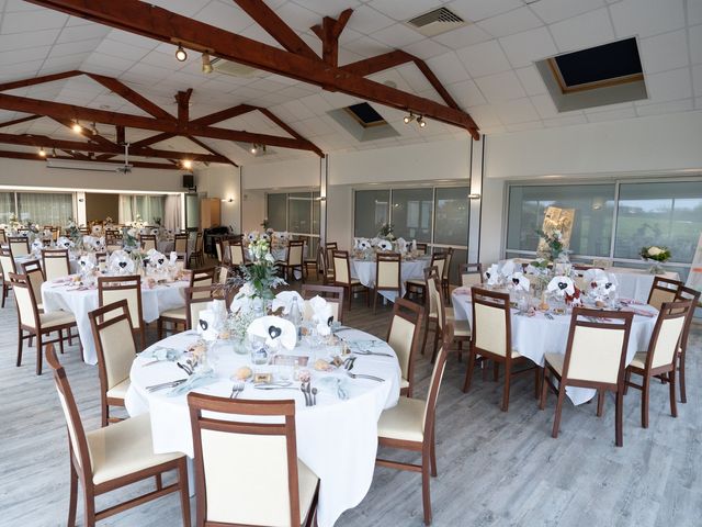 Le mariage de Romain et Lucile à Erdeven, Morbihan 33