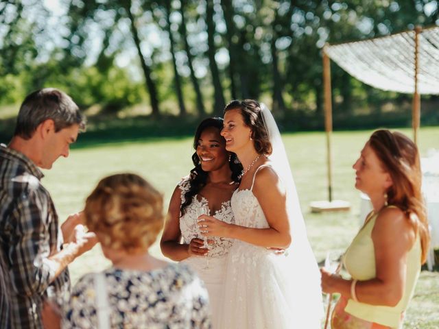 Le mariage de Scarlett et Aisha à Asques, Gironde 19