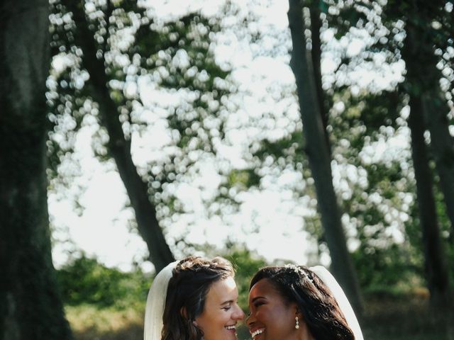 Le mariage de Scarlett et Aisha à Asques, Gironde 2