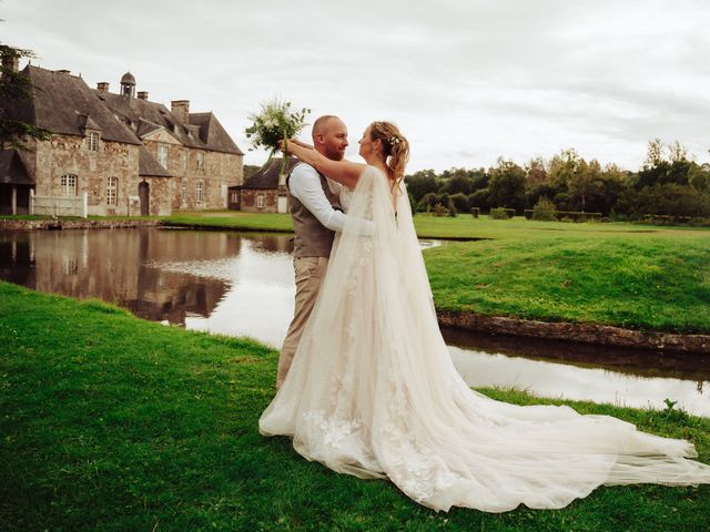 Le mariage de Antoine et Elodie à Sartilly, Manche 2