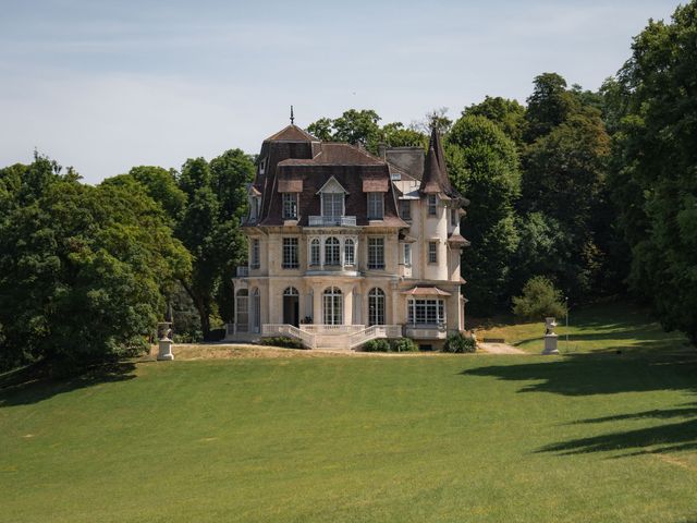 Le mariage de Olivier et Lamia à Louveciennes, Yvelines 27