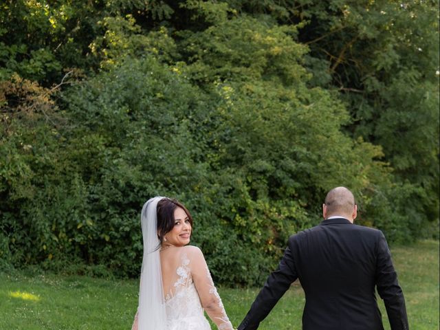 Le mariage de Olivier et Lamia à Louveciennes, Yvelines 48