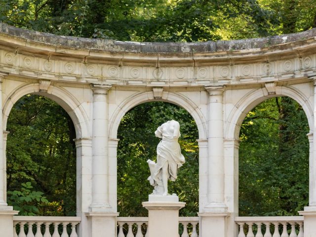 Le mariage de Olivier et Lamia à Louveciennes, Yvelines 56