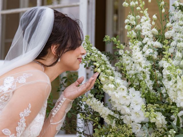Le mariage de Olivier et Lamia à Louveciennes, Yvelines 60