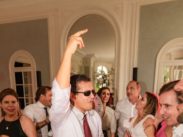 Le mariage de Olivier et Lamia à Louveciennes, Yvelines 86