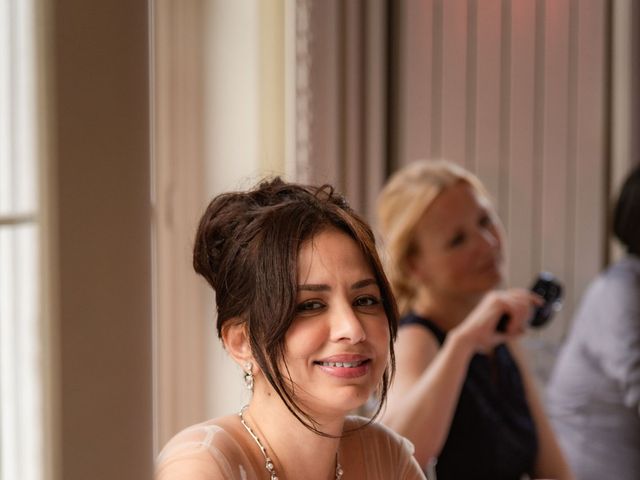 Le mariage de Olivier et Lamia à Louveciennes, Yvelines 89