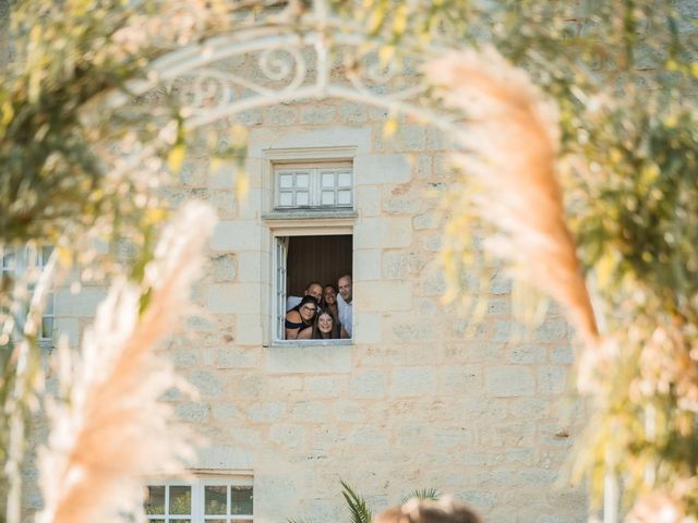 Le mariage de Romain et Jade à Pessac, Gironde 15