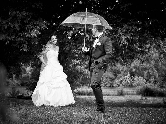 Le mariage de Quentin et Anaïs à Ougney, Jura 12