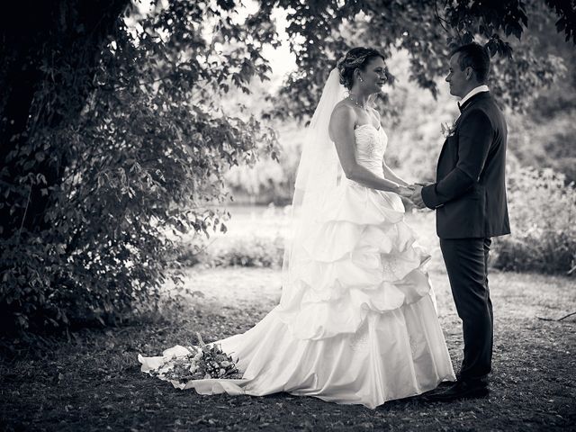 Le mariage de Quentin et Anaïs à Ougney, Jura 28