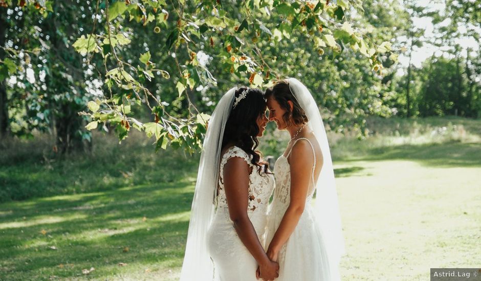 Le mariage de Scarlett et Aisha à Asques, Gironde