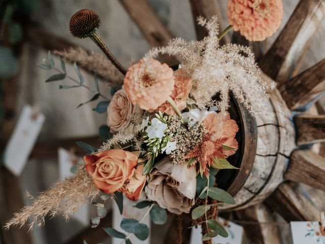 Le mariage de Romain et Sophie à Noailles, Corrèze 52