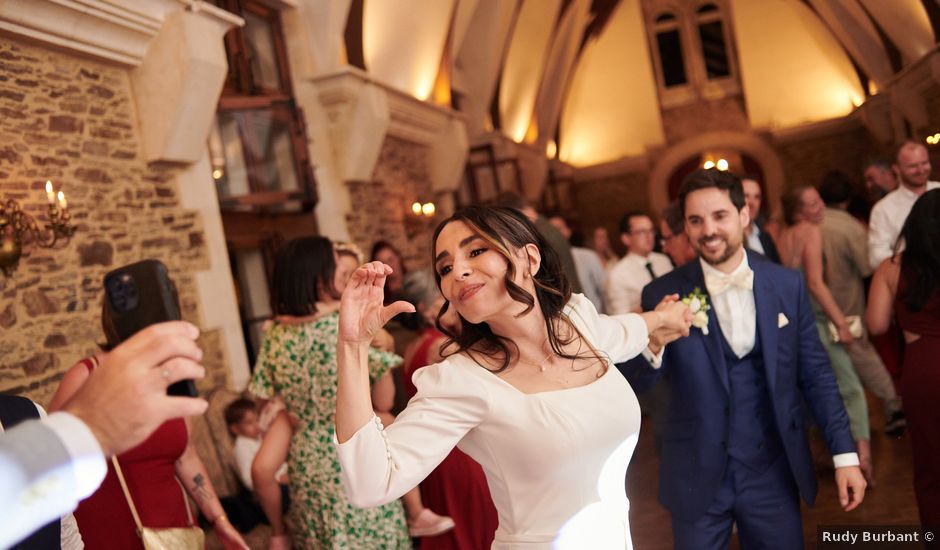 Le mariage de Fabien et Laiza à Saint-Sauveur-de-Landemont, Maine et Loire