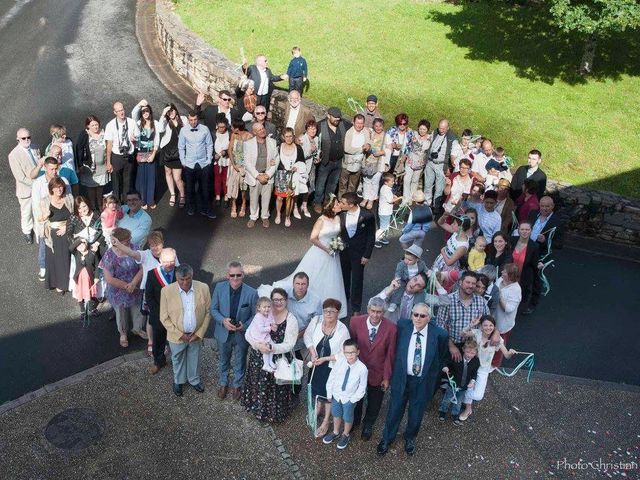 Le mariage de Mathieu et Amandine à Albignac, Corrèze 15