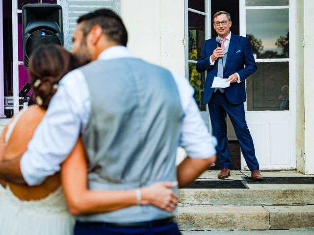 Le mariage de Raphael et Laure à Saint-Valérien, Yonne 16