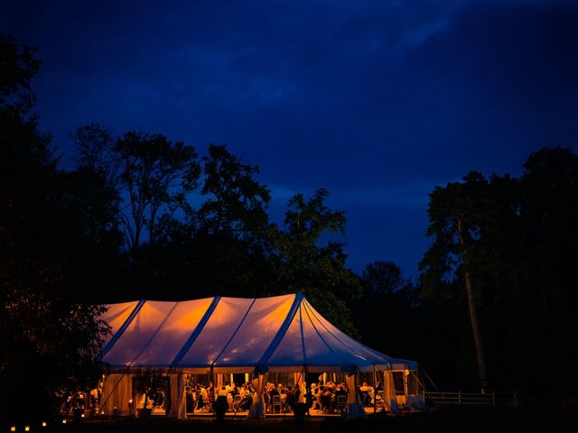 Le mariage de Raphael et Laure à Saint-Valérien, Yonne 21