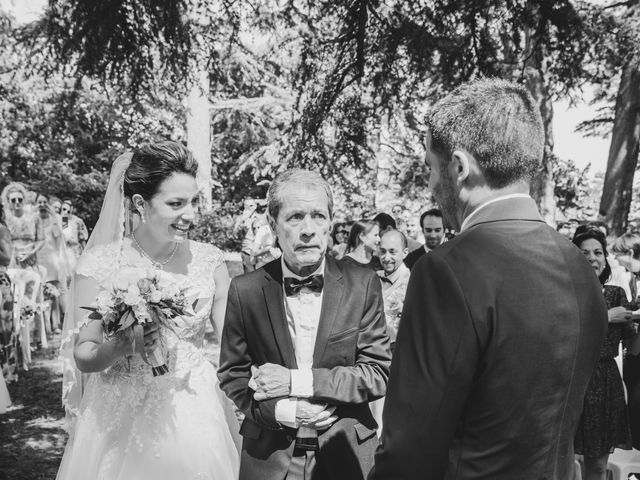 Le mariage de Kevin et Solenn à Genas, Rhône 32