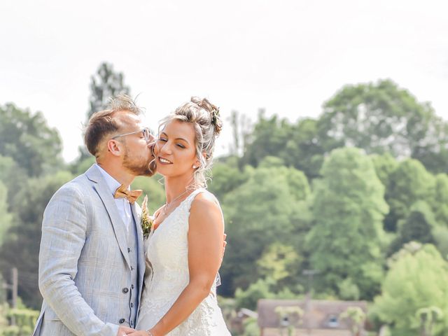 Le mariage de Kevin et Tiffany à Saint-Évroult-Notre-Dame-du-Bois, Orne 34