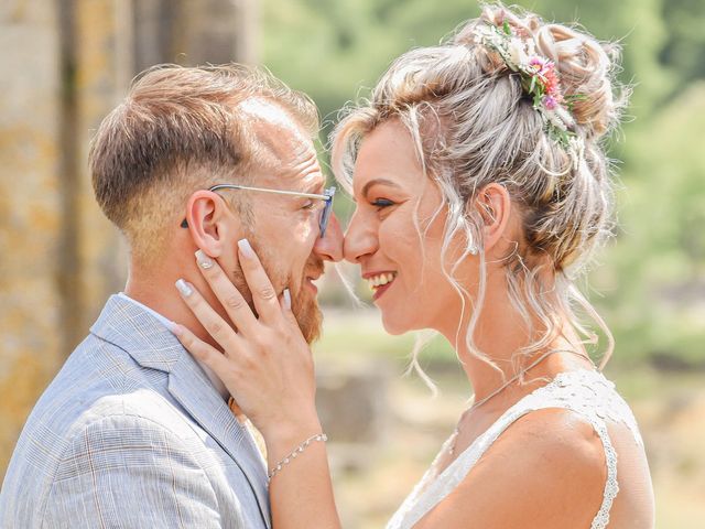 Le mariage de Kevin et Tiffany à Saint-Évroult-Notre-Dame-du-Bois, Orne 42