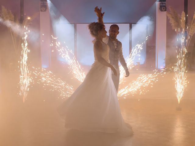 Le mariage de Kevin et Tiffany à Saint-Évroult-Notre-Dame-du-Bois, Orne 112